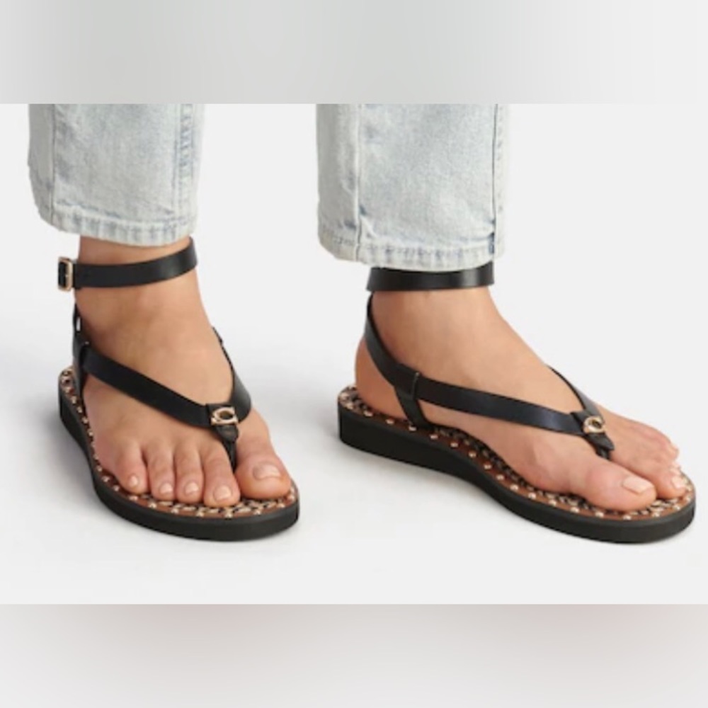 COACH Gracey Leather Thong Sandals size 5 (35.5) NWB
Color Black